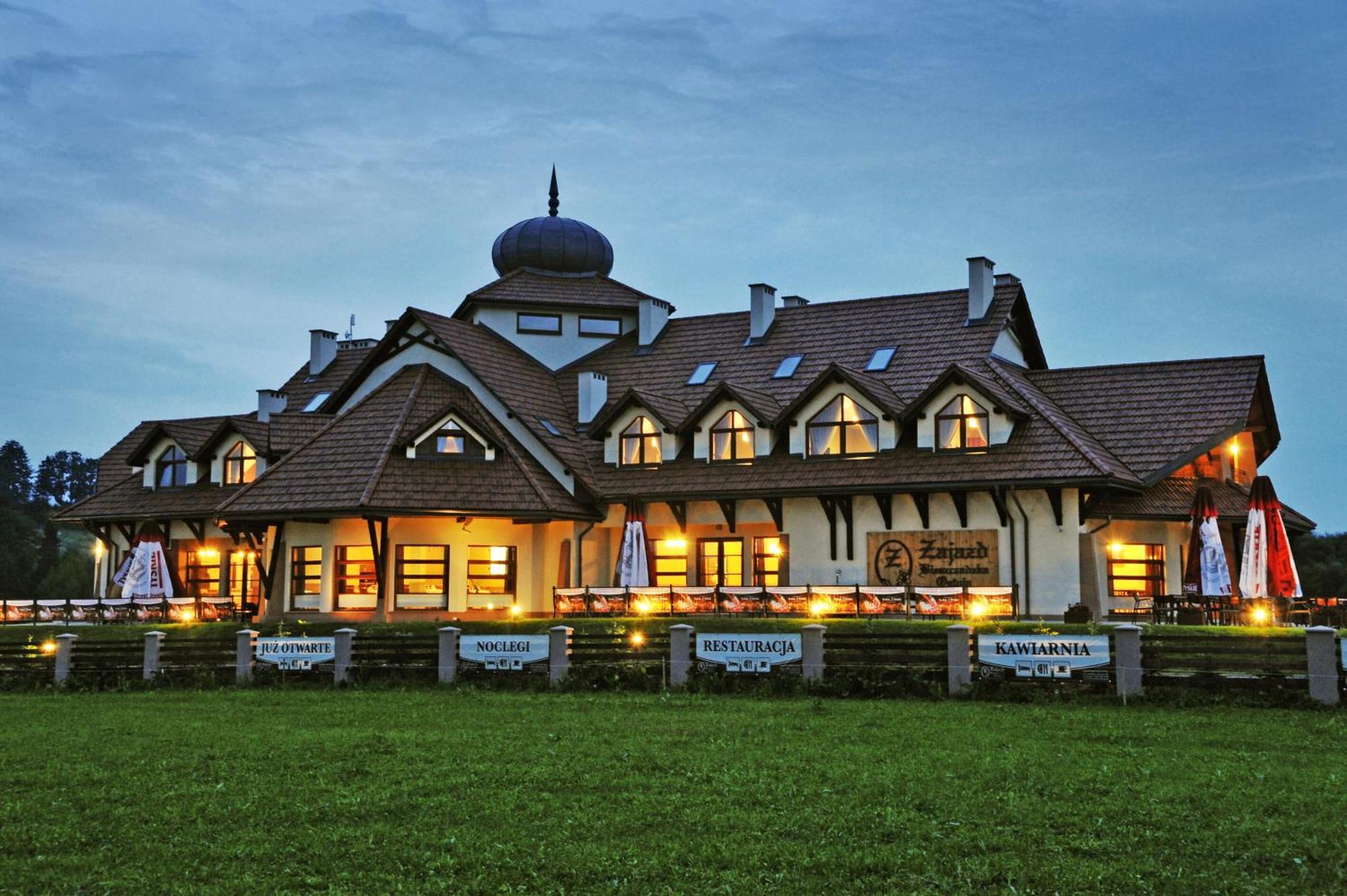 Zajazd Bieszczadzka Ostoja Ustrzyki Dolne Exterior photo